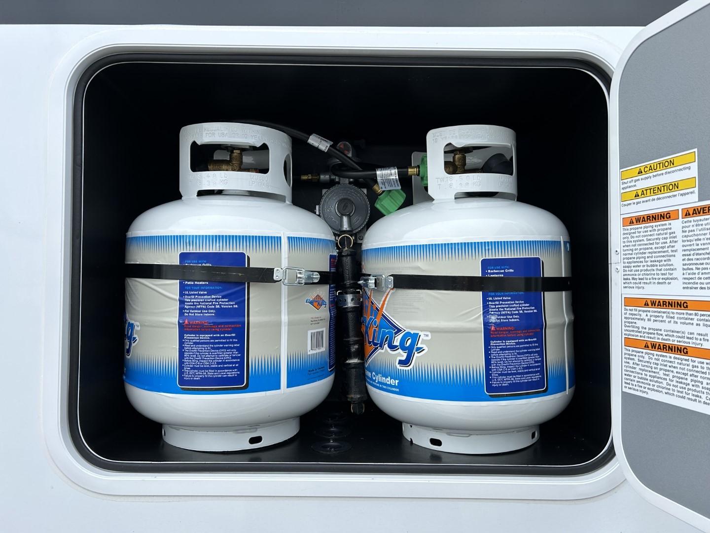 Caravane portée de marque Adventurer à vendre à Lanoraie