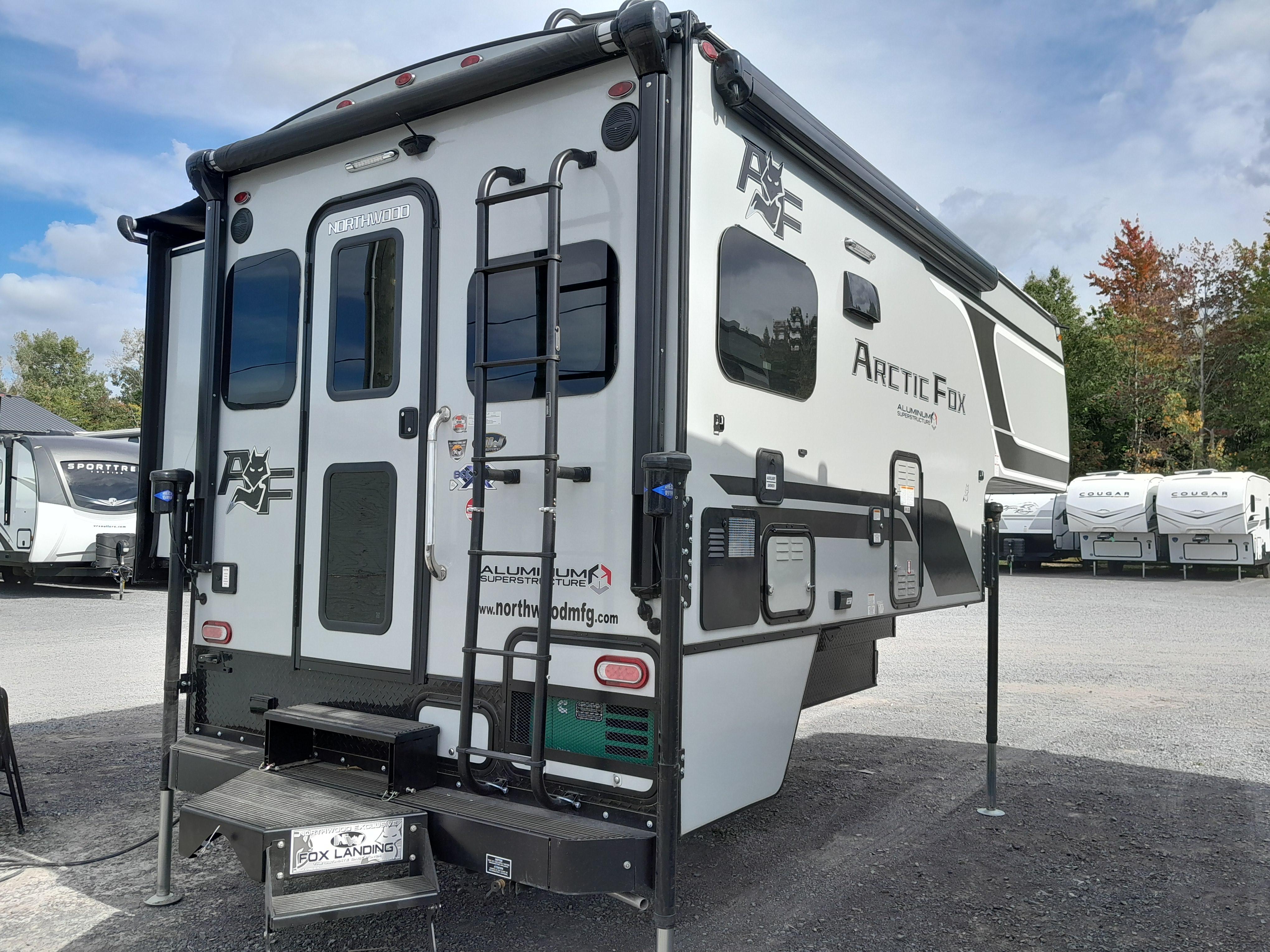 Palomino Caravane portée for sale in Lanoraie