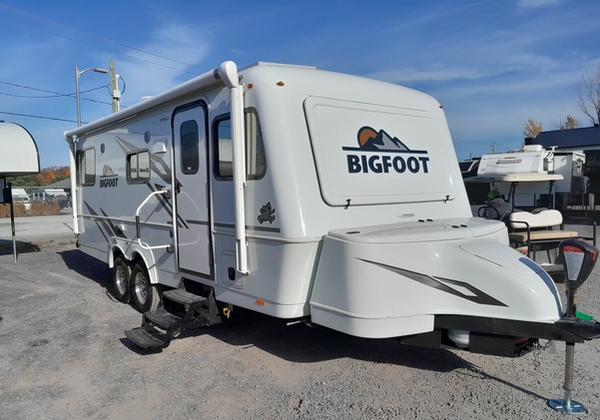 Roulottes de marque Coachmen à vendre à Lanoraie