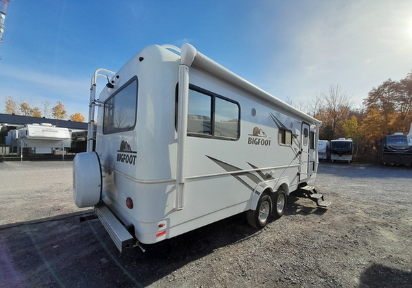 Roulottes de marque Coachmen à vendre à Lanoraie