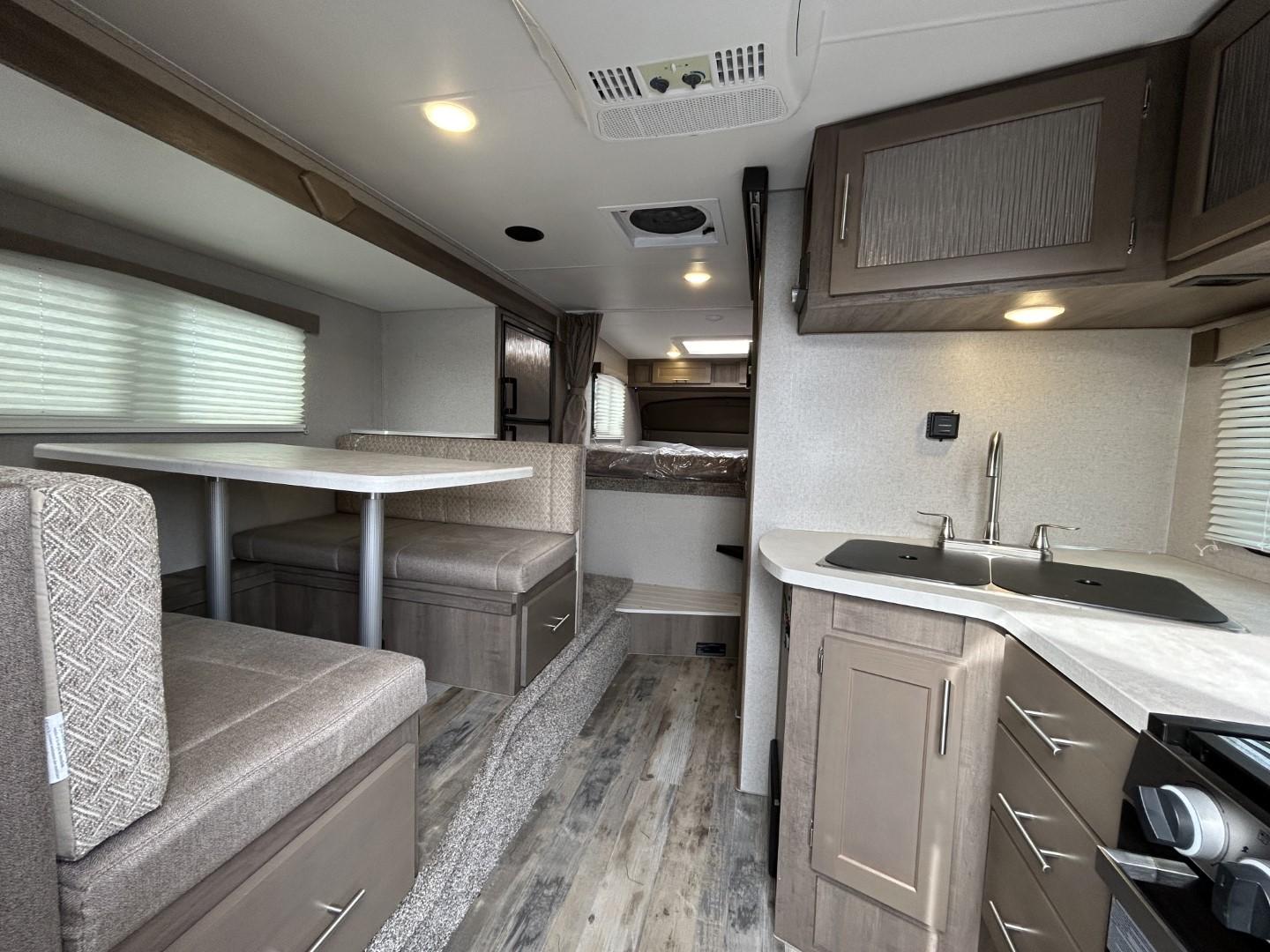 Bigfoot Campeur for sale in Terrebonne