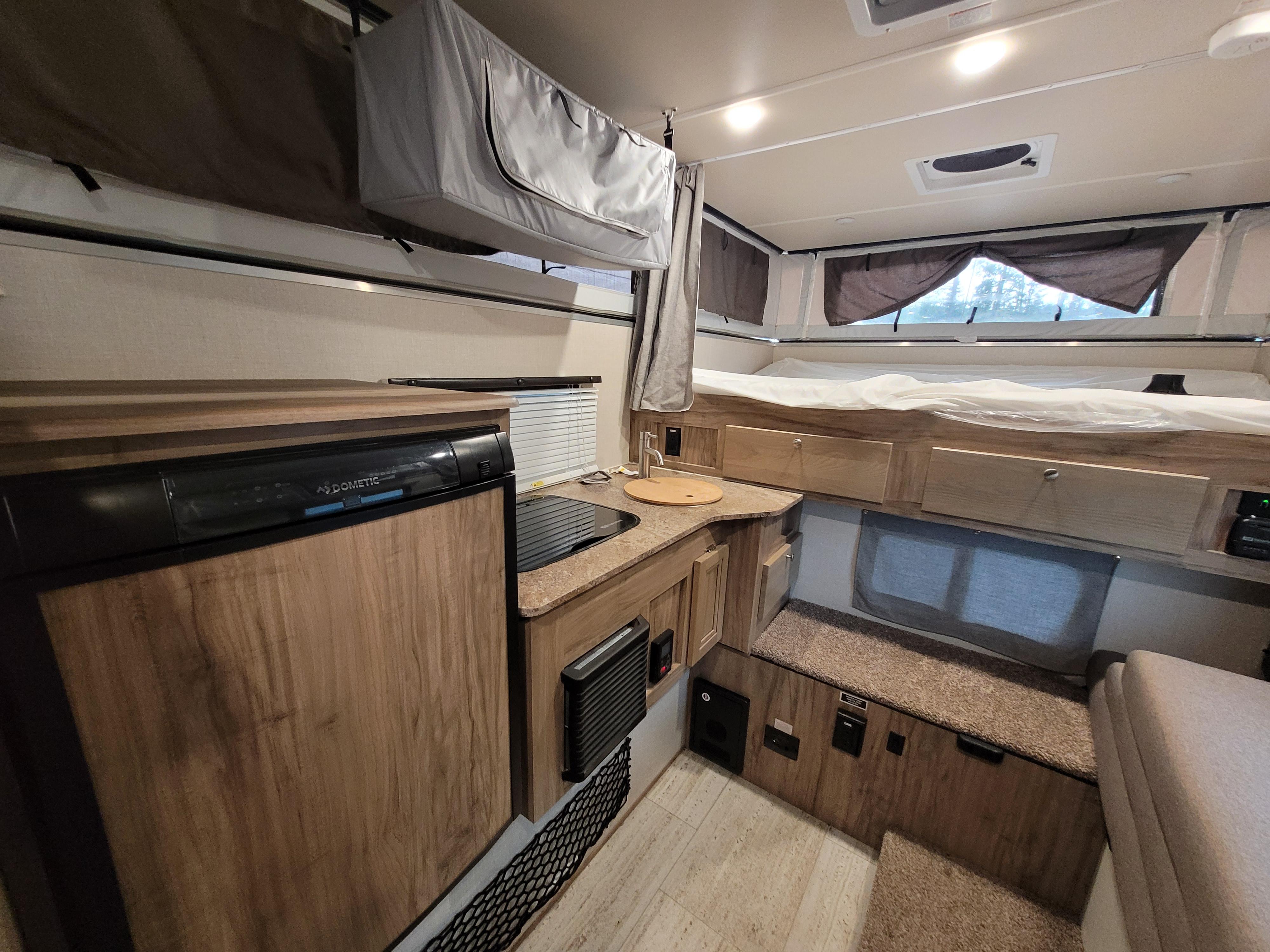 Caravane portée de marque Palomino à vendre à Lanoraie