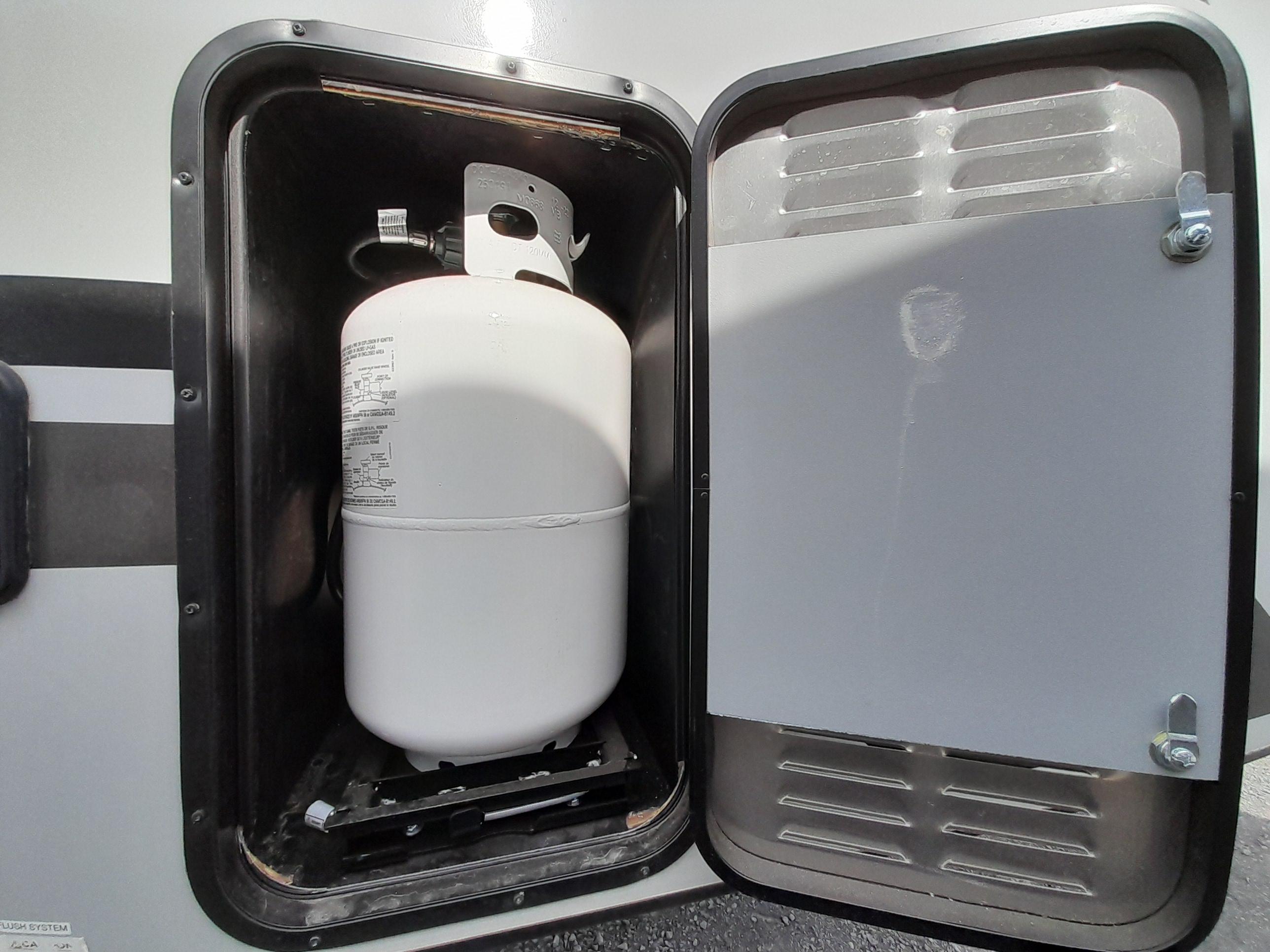 Caravane portée de marque Host campers à vendre à Lanoraie