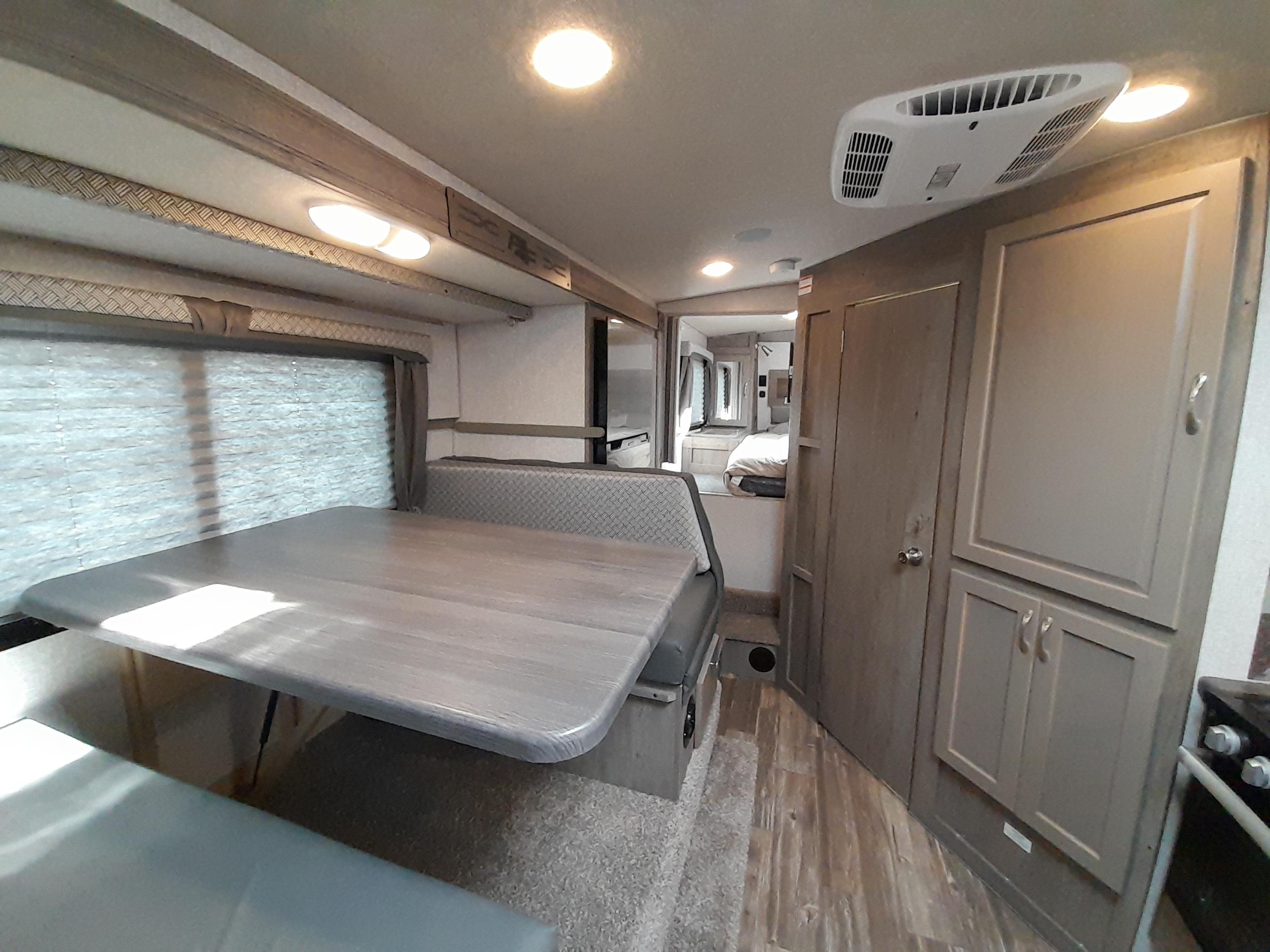 Caravane portée de marque Host campers à vendre à Lanoraie