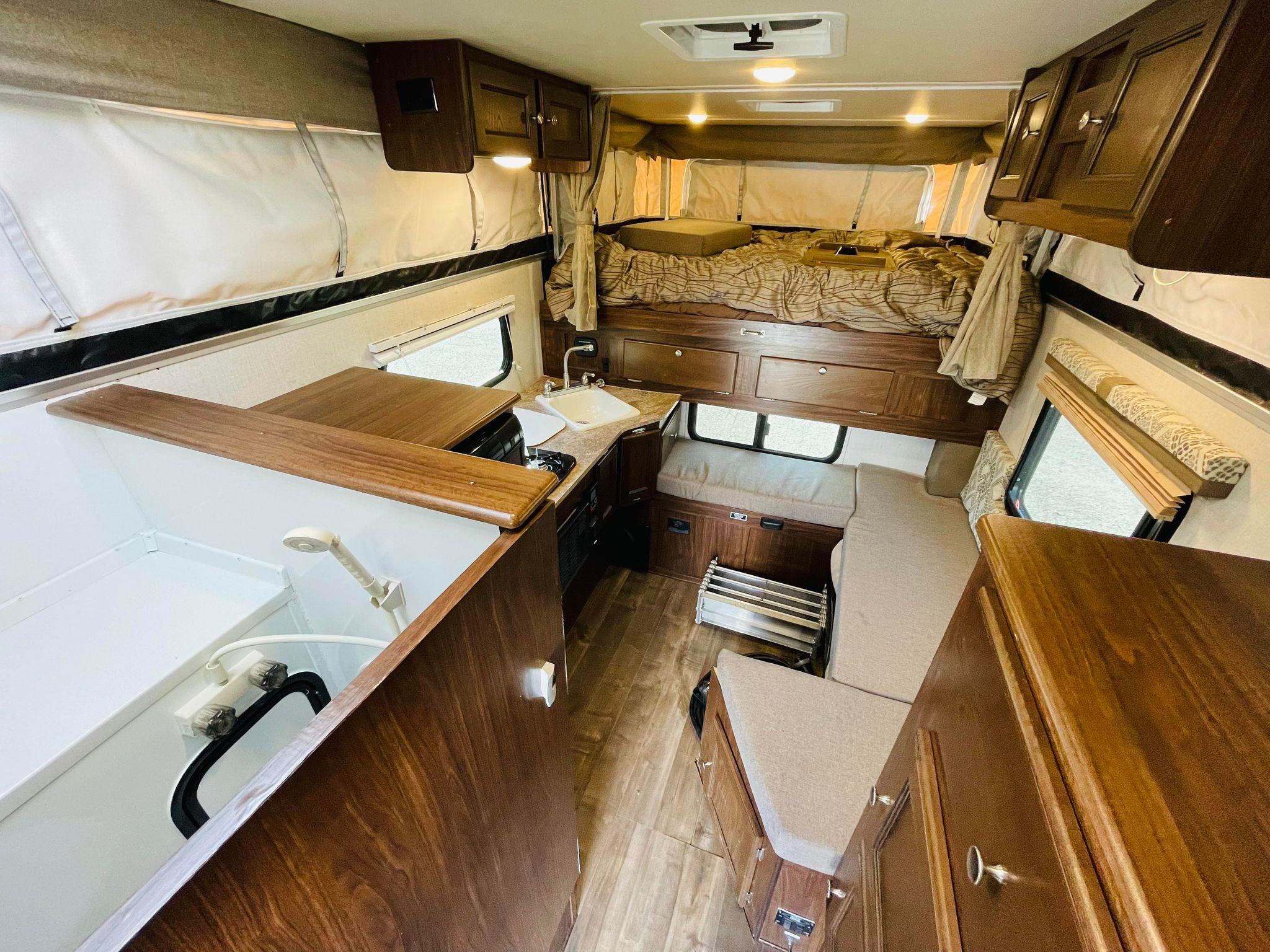 Caravane portée de marque Palomino à vendre à Lanoraie