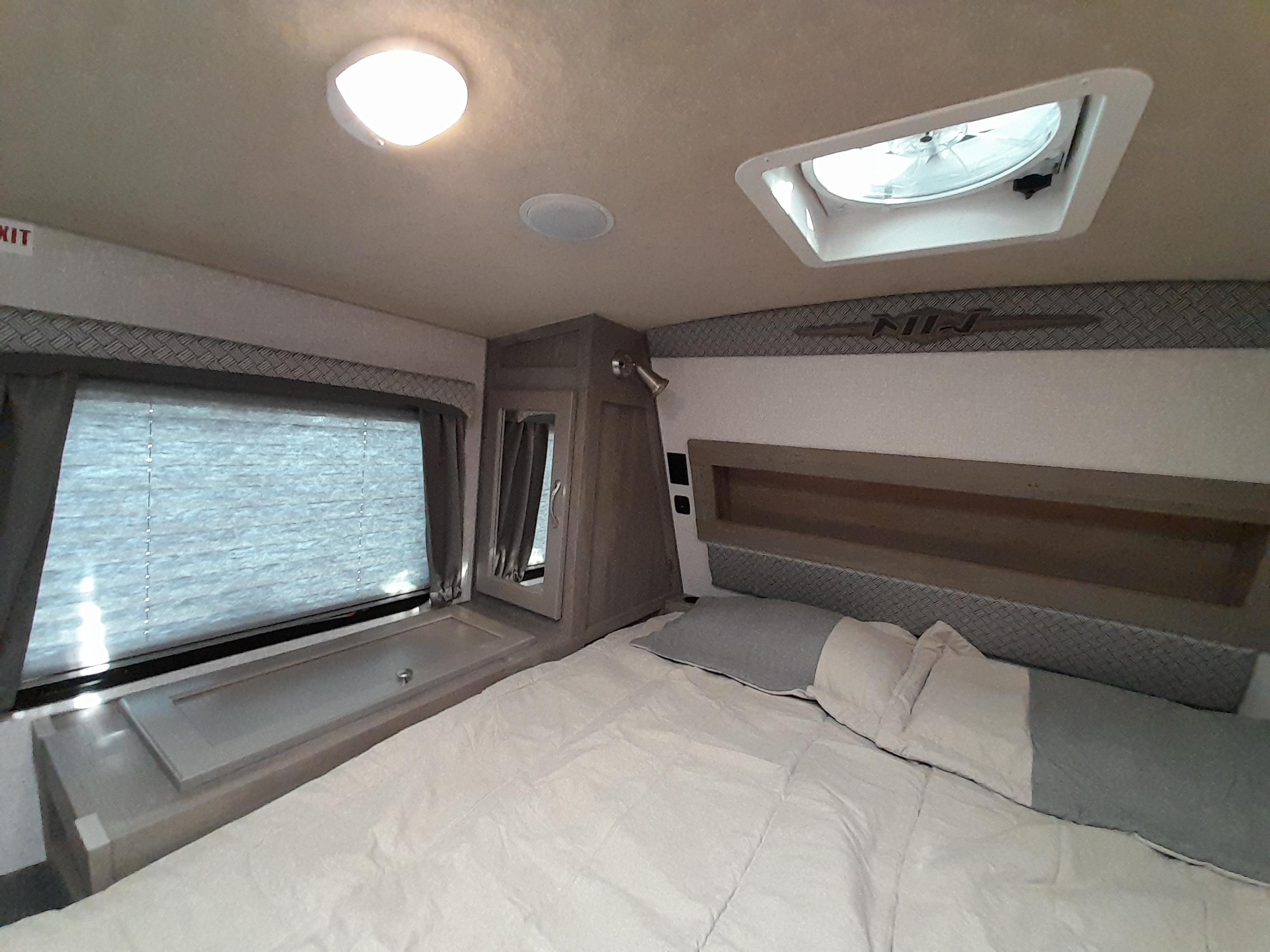 Caravane portée de marque Travel lite rv à vendre à Lanoraie