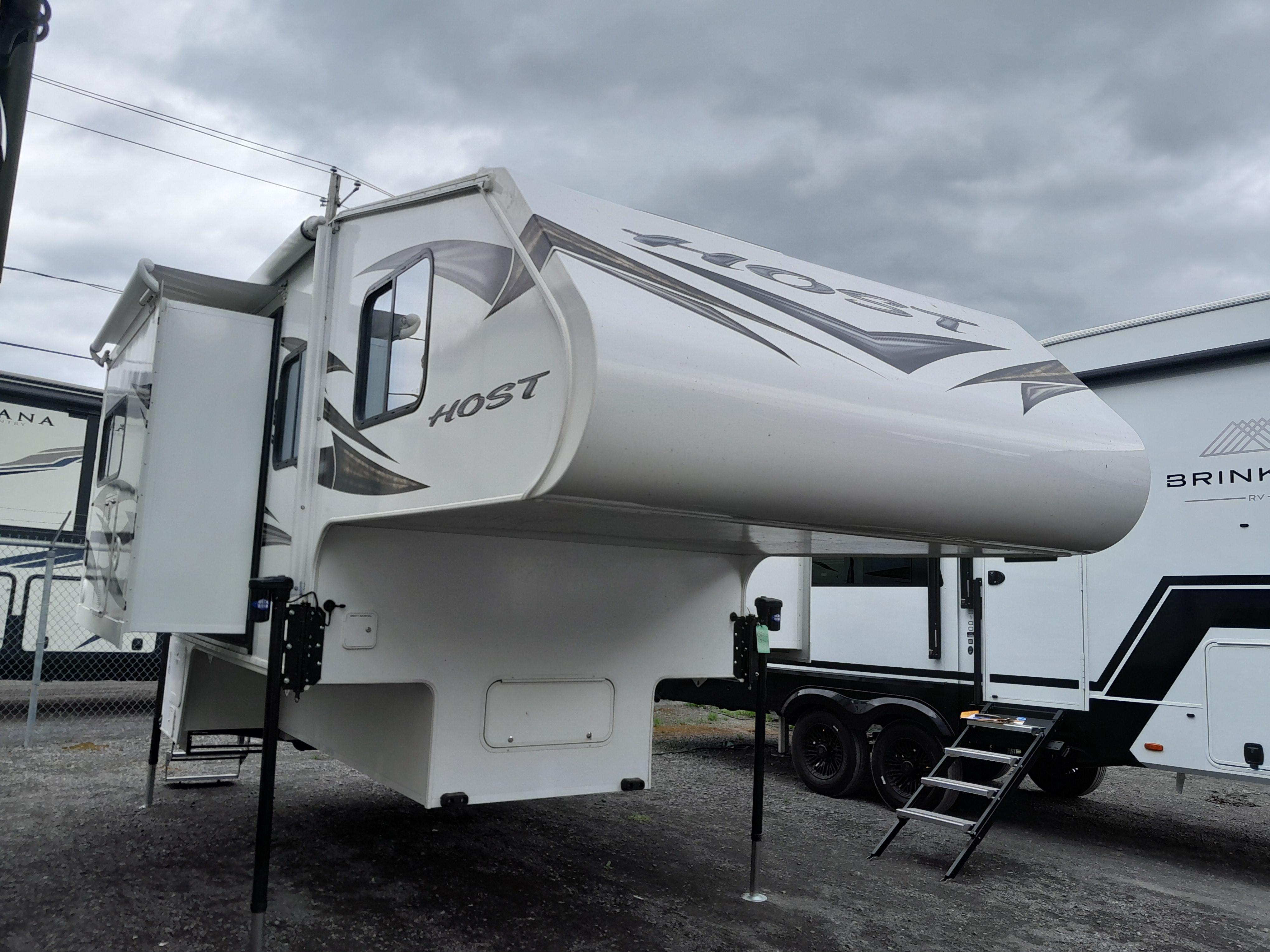 Caravane portée de marque Lance camper à vendre à Lanoraie