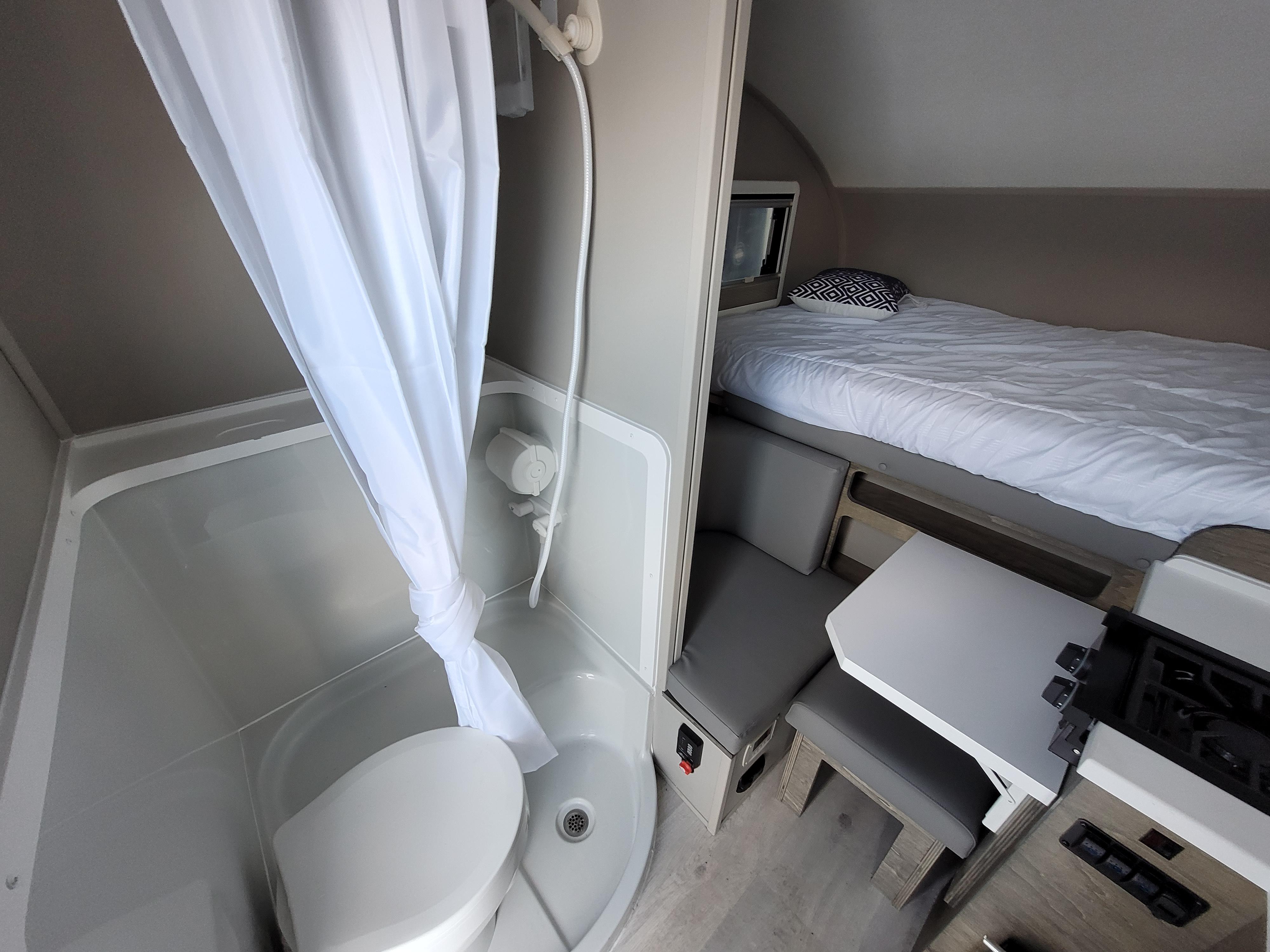 Bigfoot rv Caravane portée for sale in Lanoraie