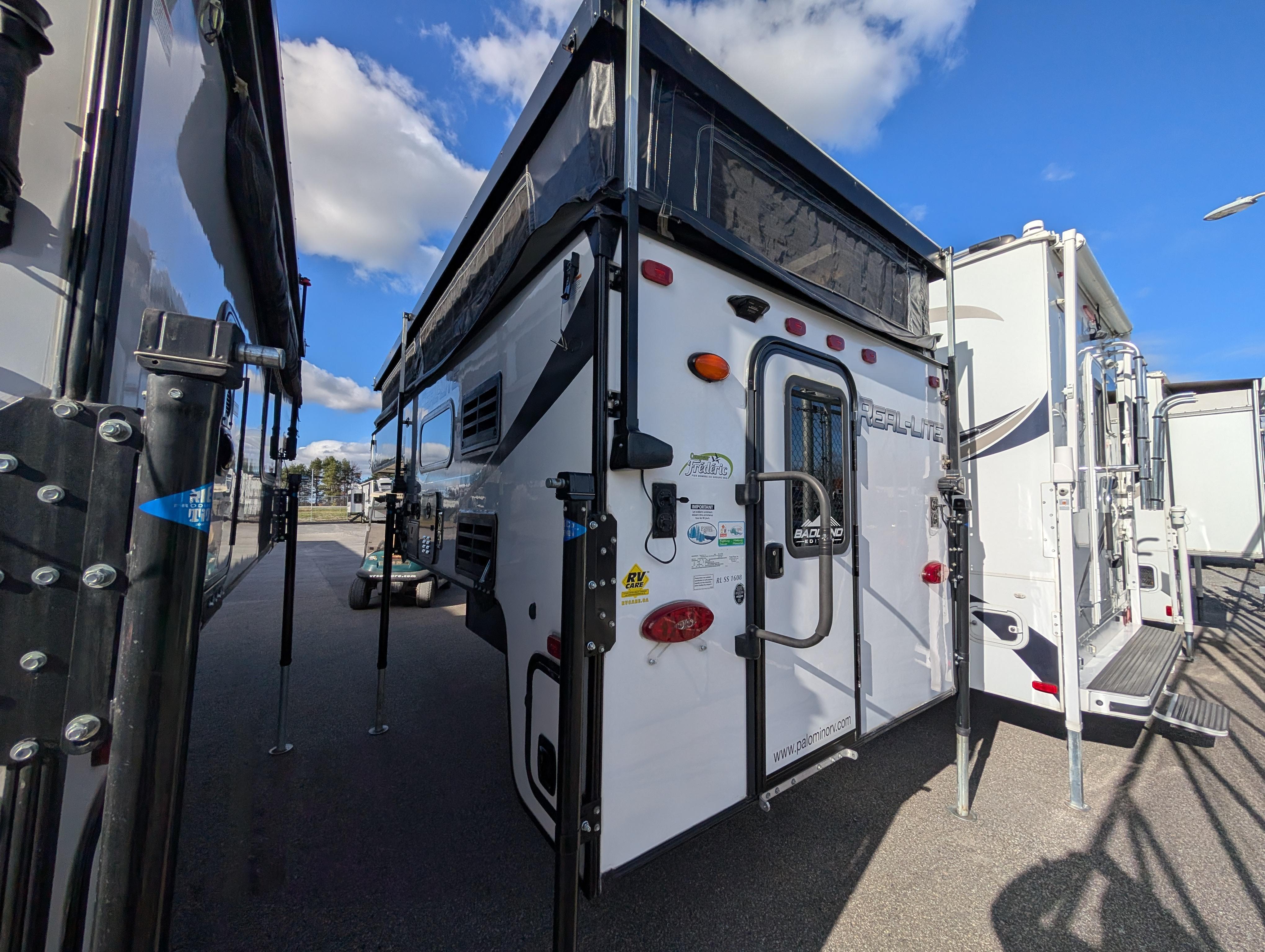 Caravane portée de marque Bbi à vendre à Lanoraie