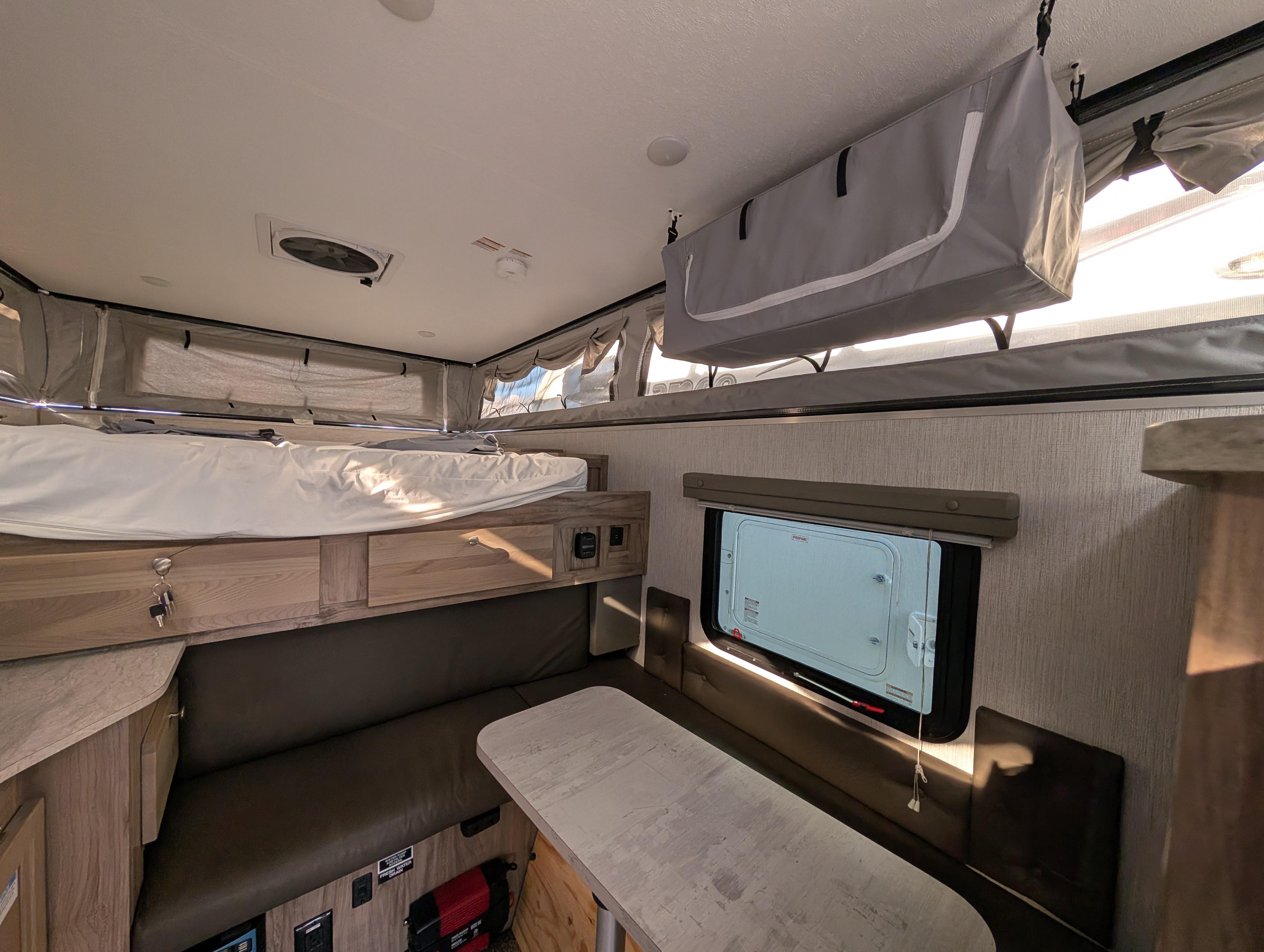 Caravane portée de marque Palomino à vendre à Lanoraie