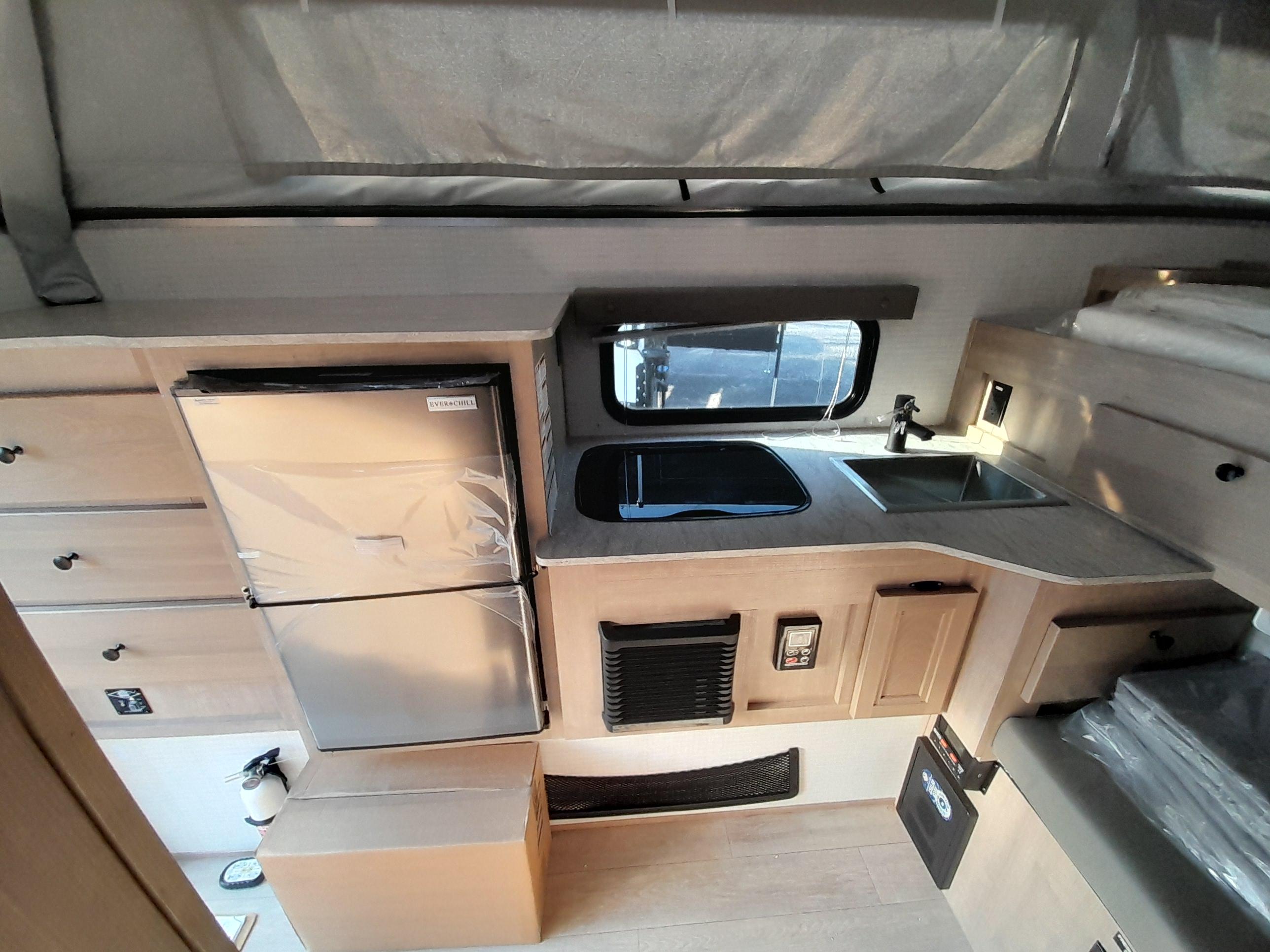 Caravane portée de marque Palomino à vendre à Lanoraie