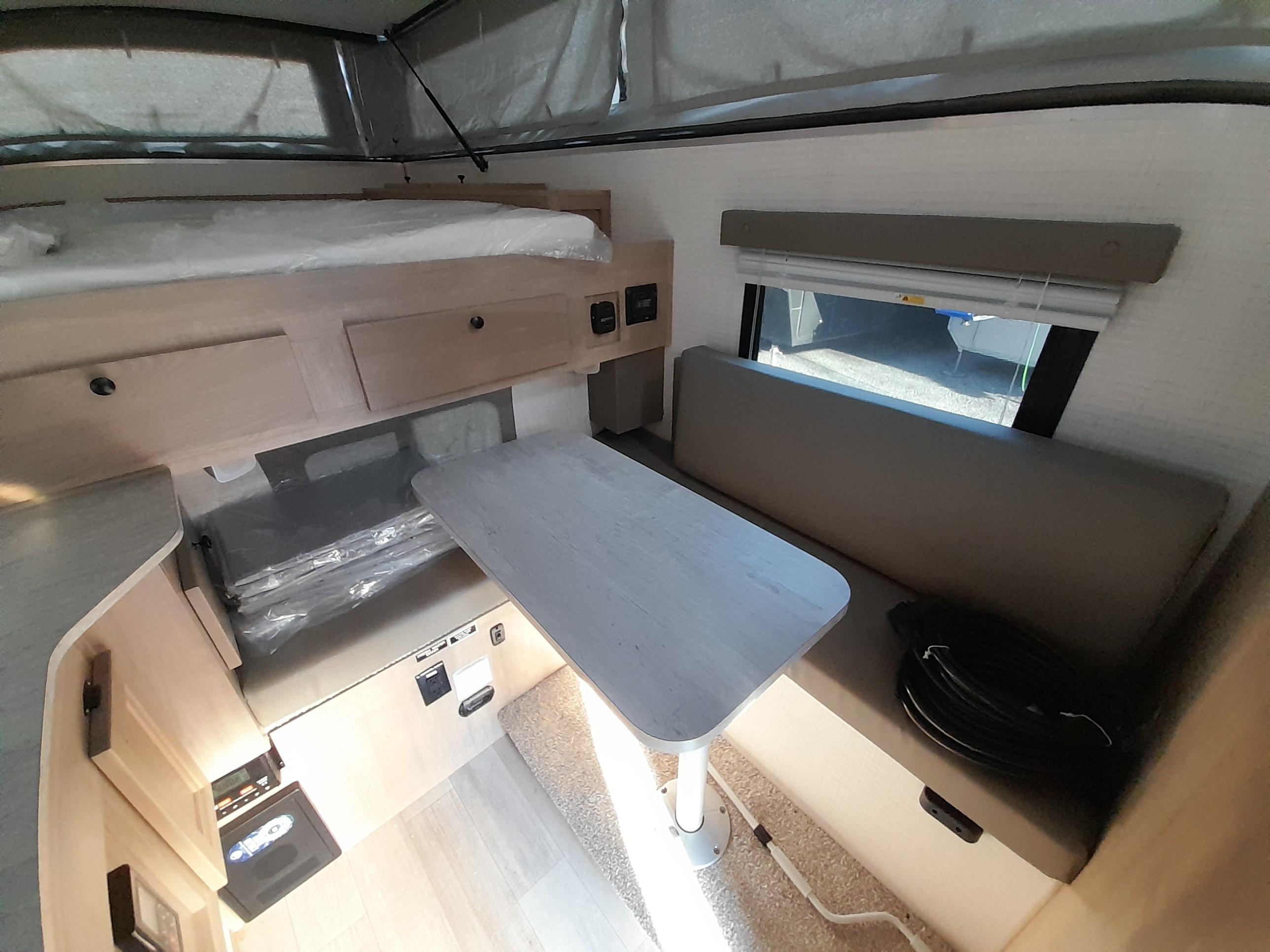 Caravane portée de marque Palomino à vendre à Lanoraie
