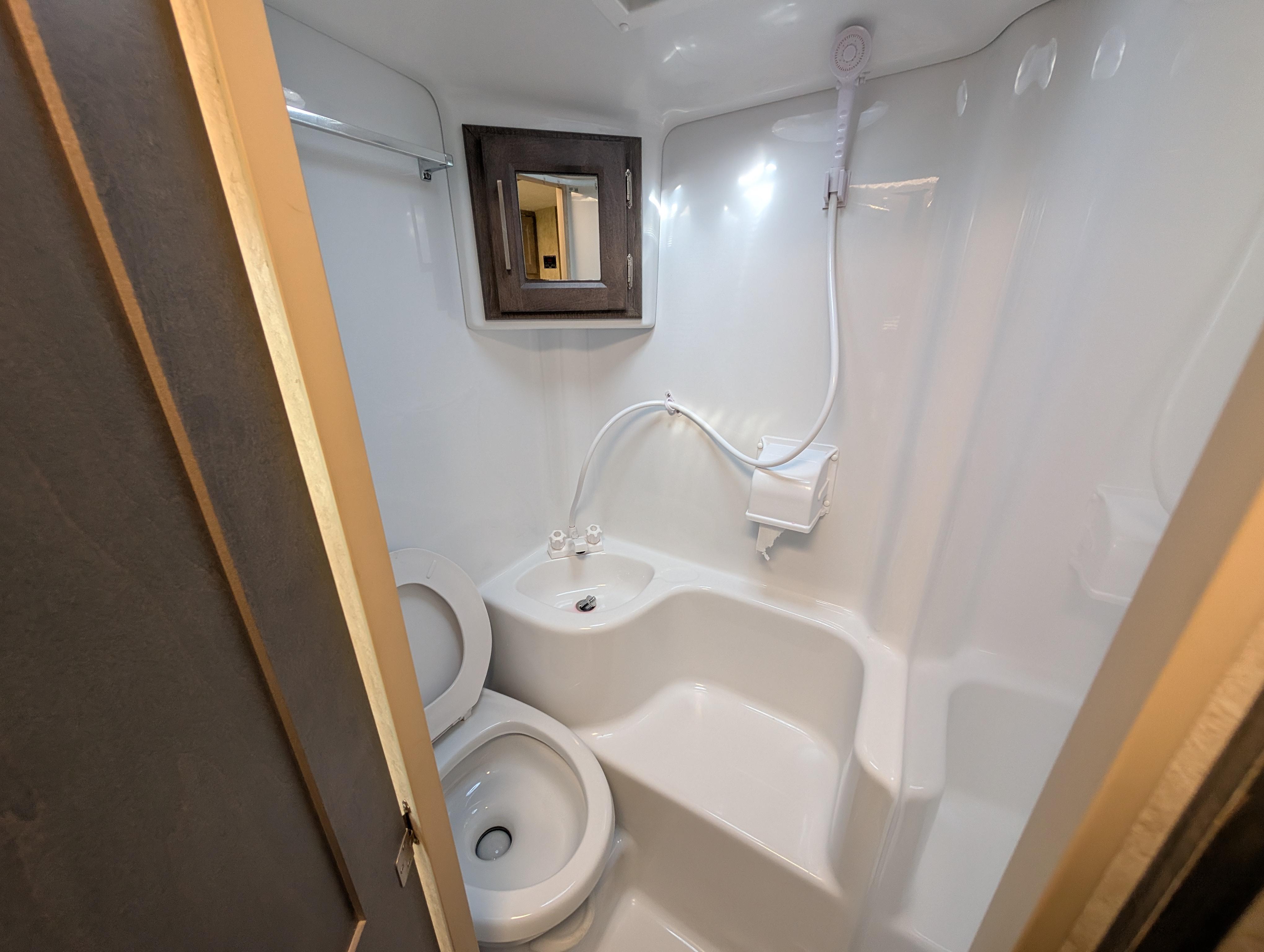 Bigfoot rv Caravane portée for sale in Lanoraie