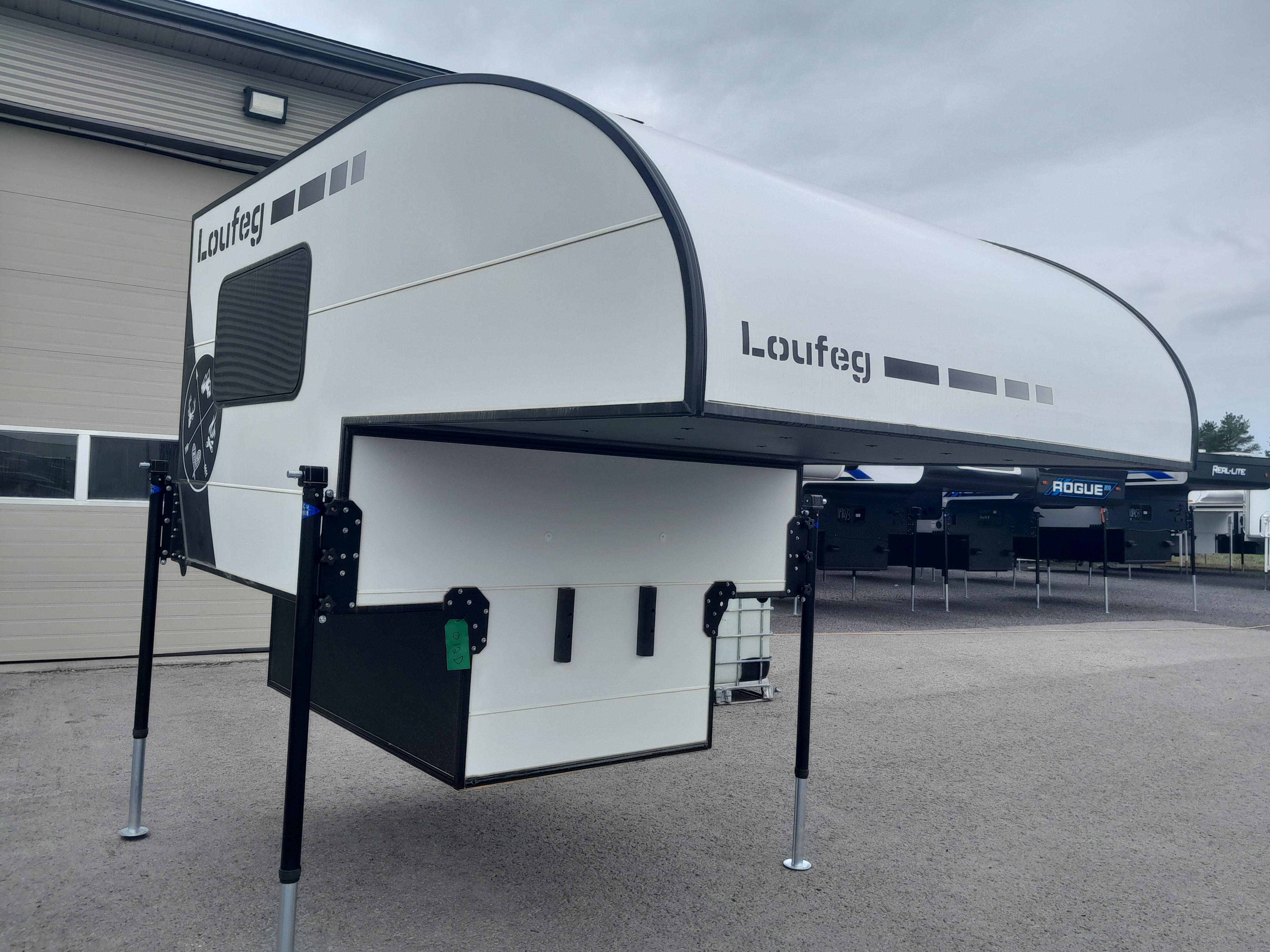Bigfoot rv Caravane portée for sale in Lanoraie