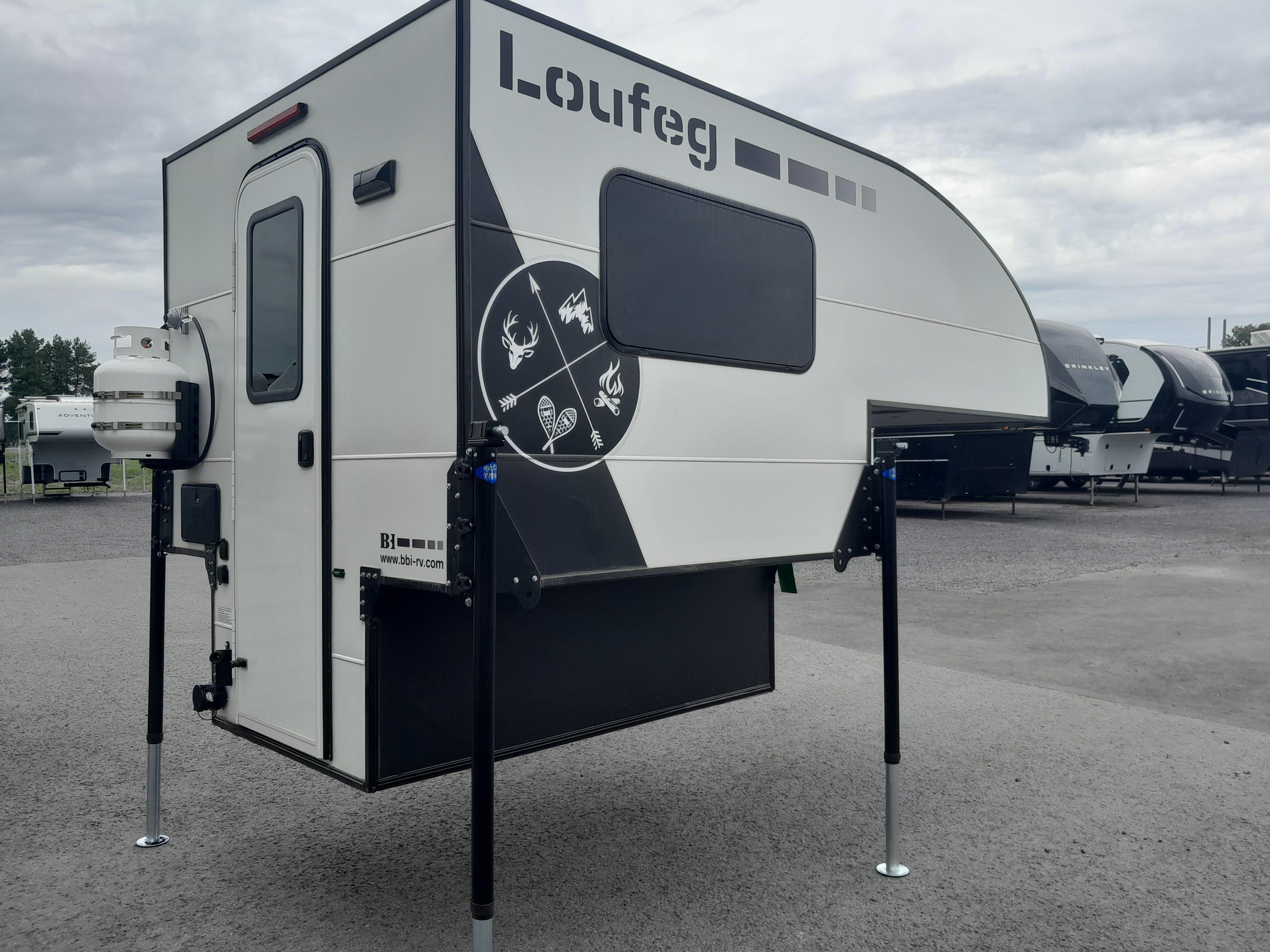 Bigfoot rv Caravane portée for sale in Lanoraie
