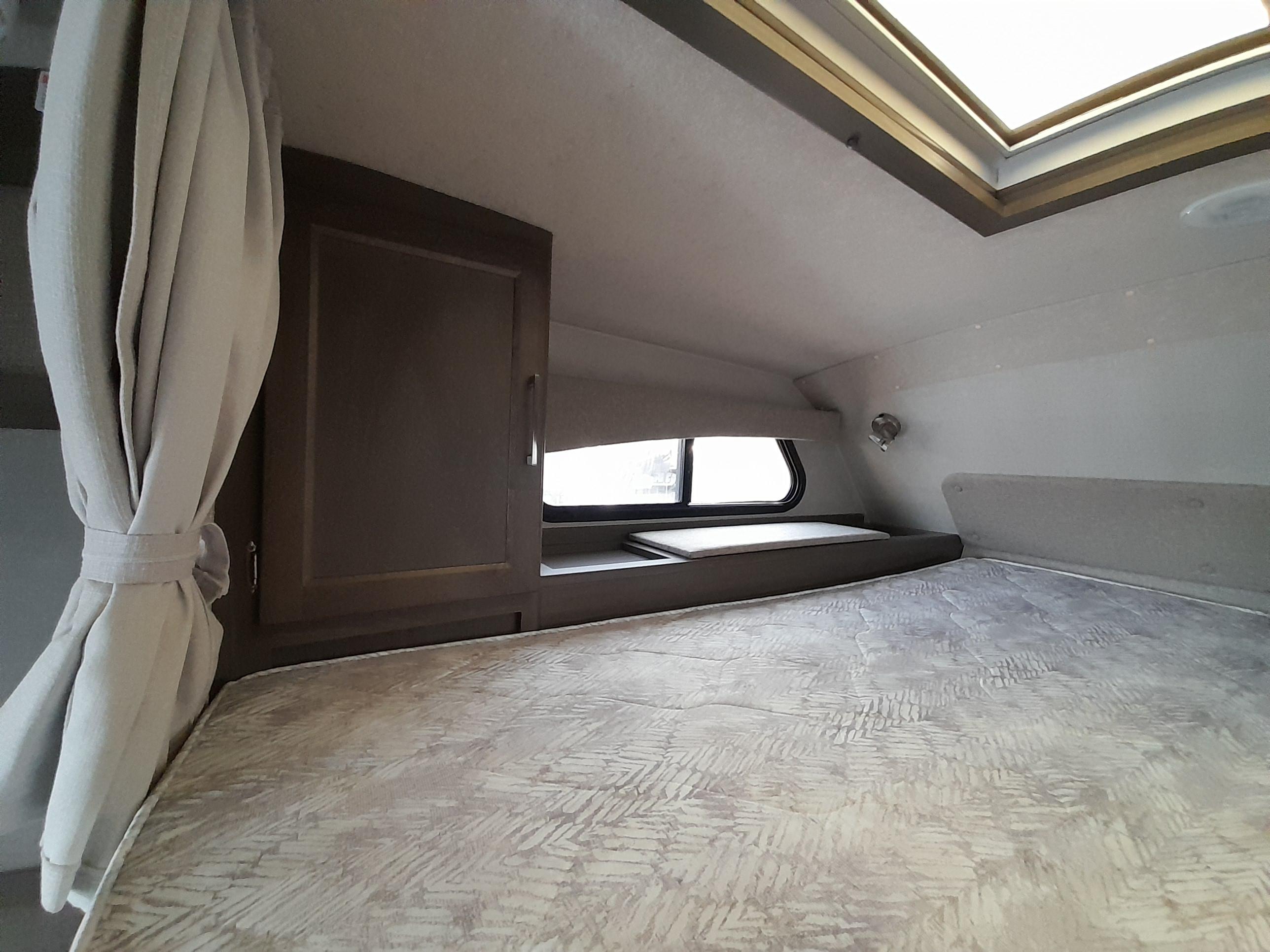 Caravane portée de marque Bigfoot rv à vendre à Lanoraie