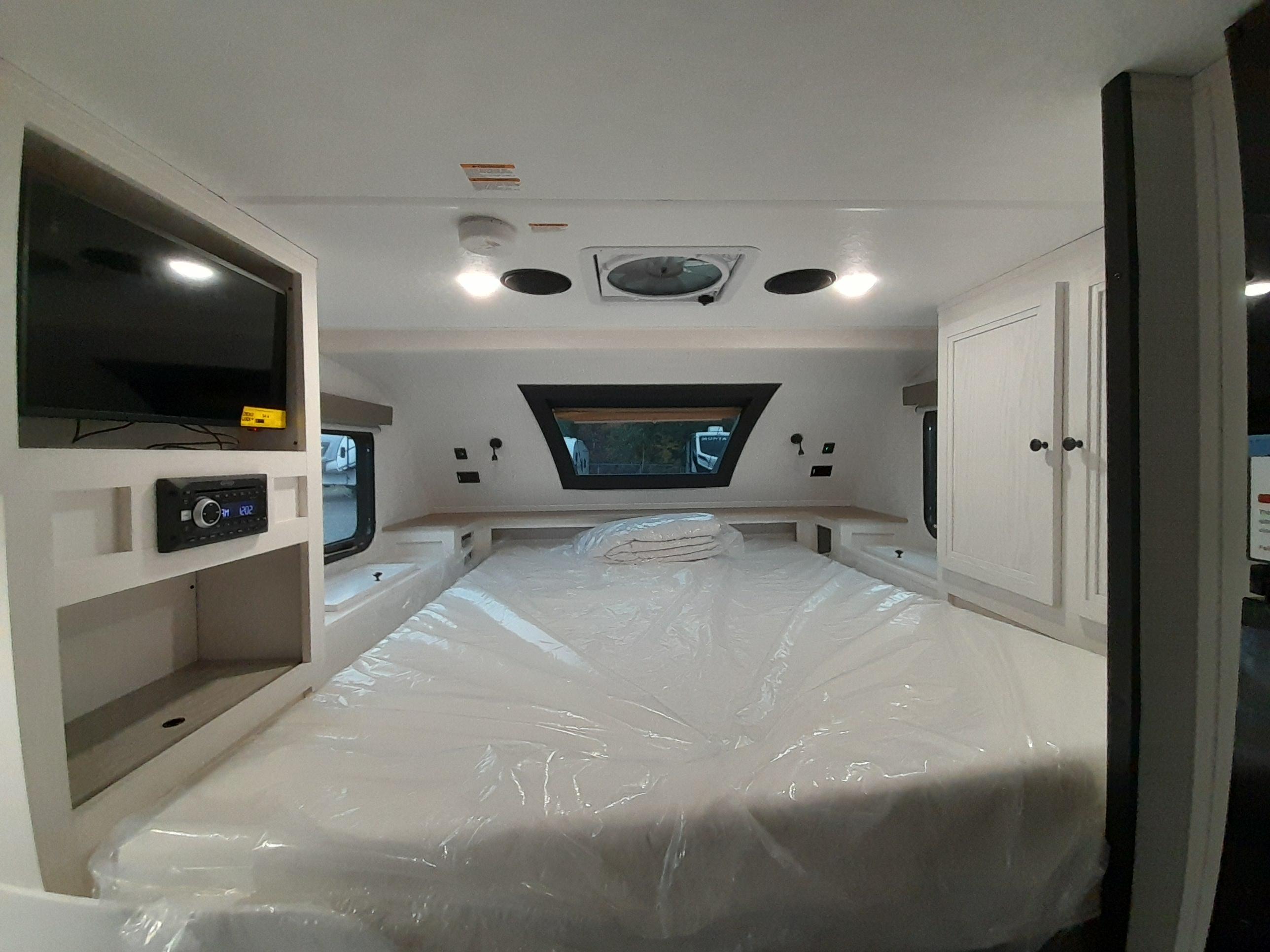 Bbi inc. Campeur for sale in Terrebonne