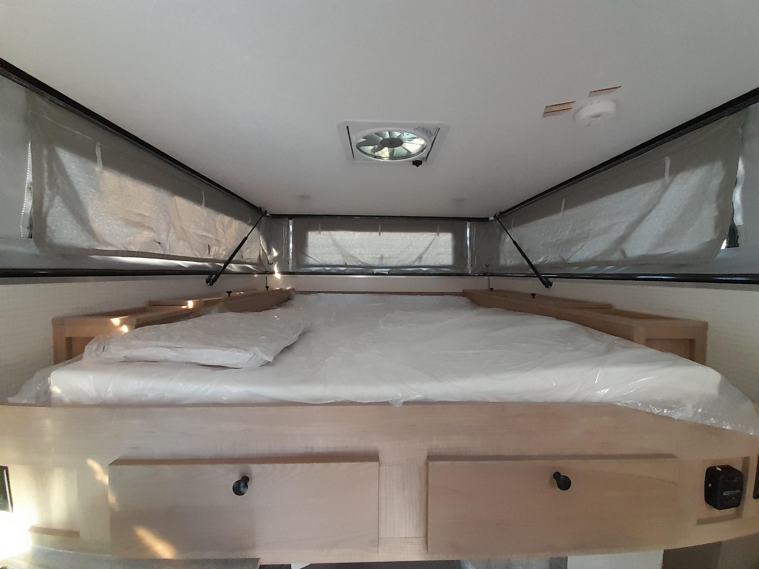 Adventurer Campeur for sale in Lanoraie
