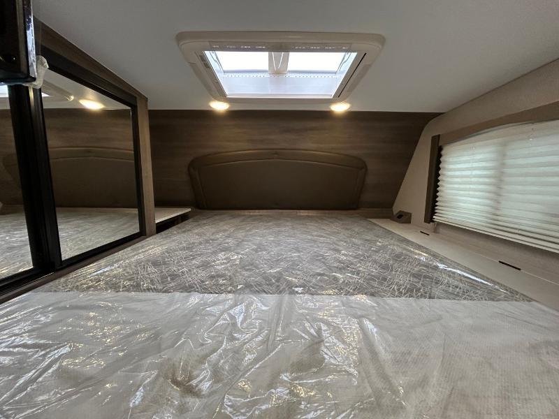 Caravane portée de marque Adventurer à vendre à Lanoraie