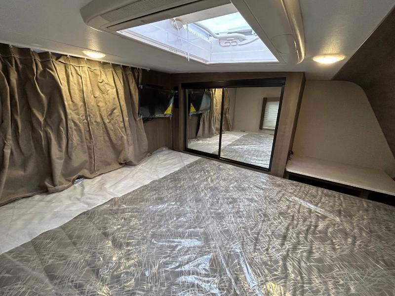 Caravane portée de marque Adventurer à vendre à Lanoraie