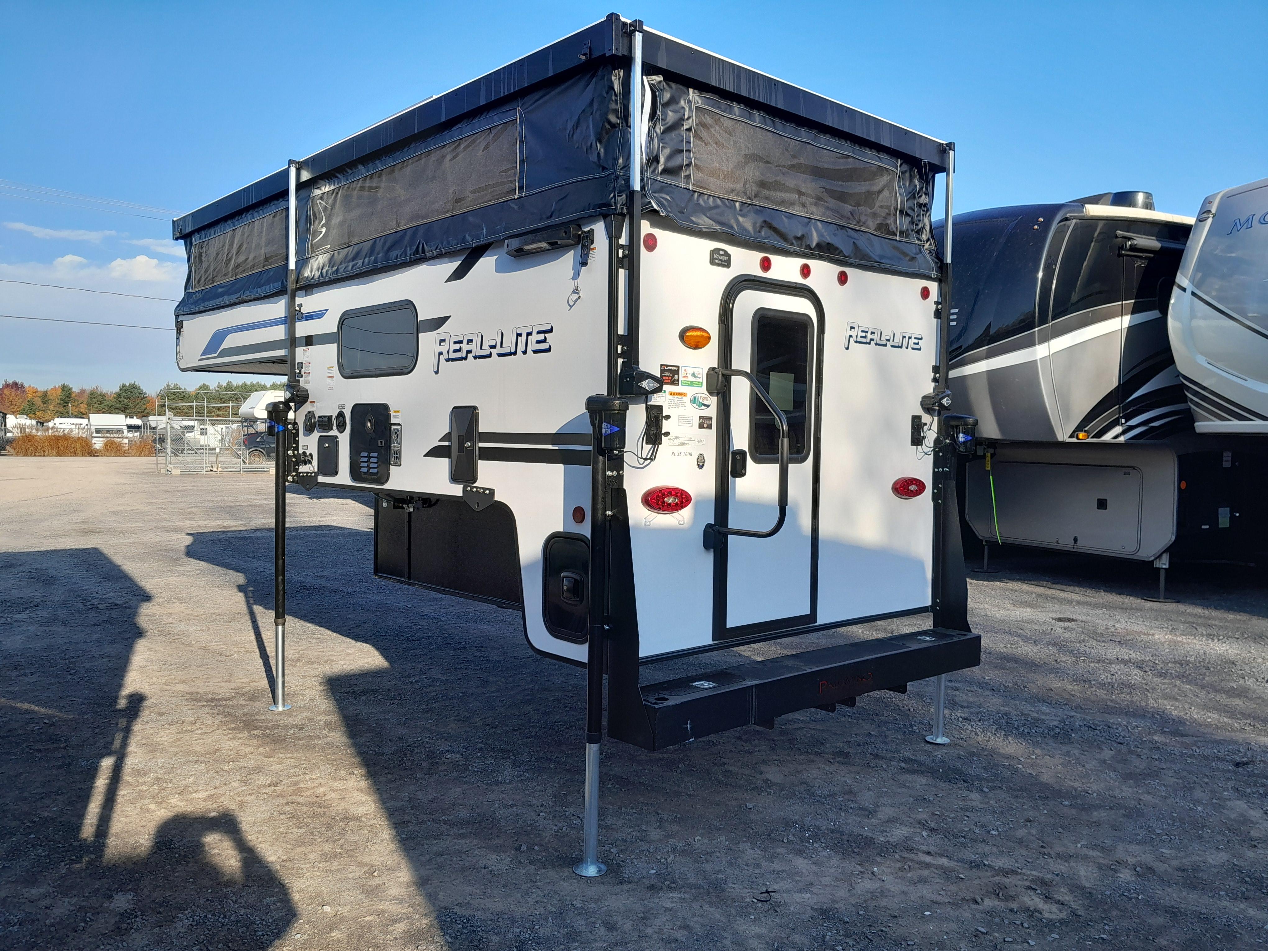 Adventurer Campeur for sale in Lanoraie