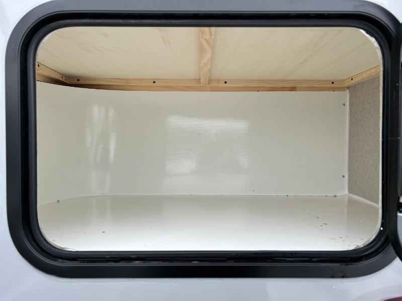 Caravane portée de marque Adventurer à vendre à Lanoraie