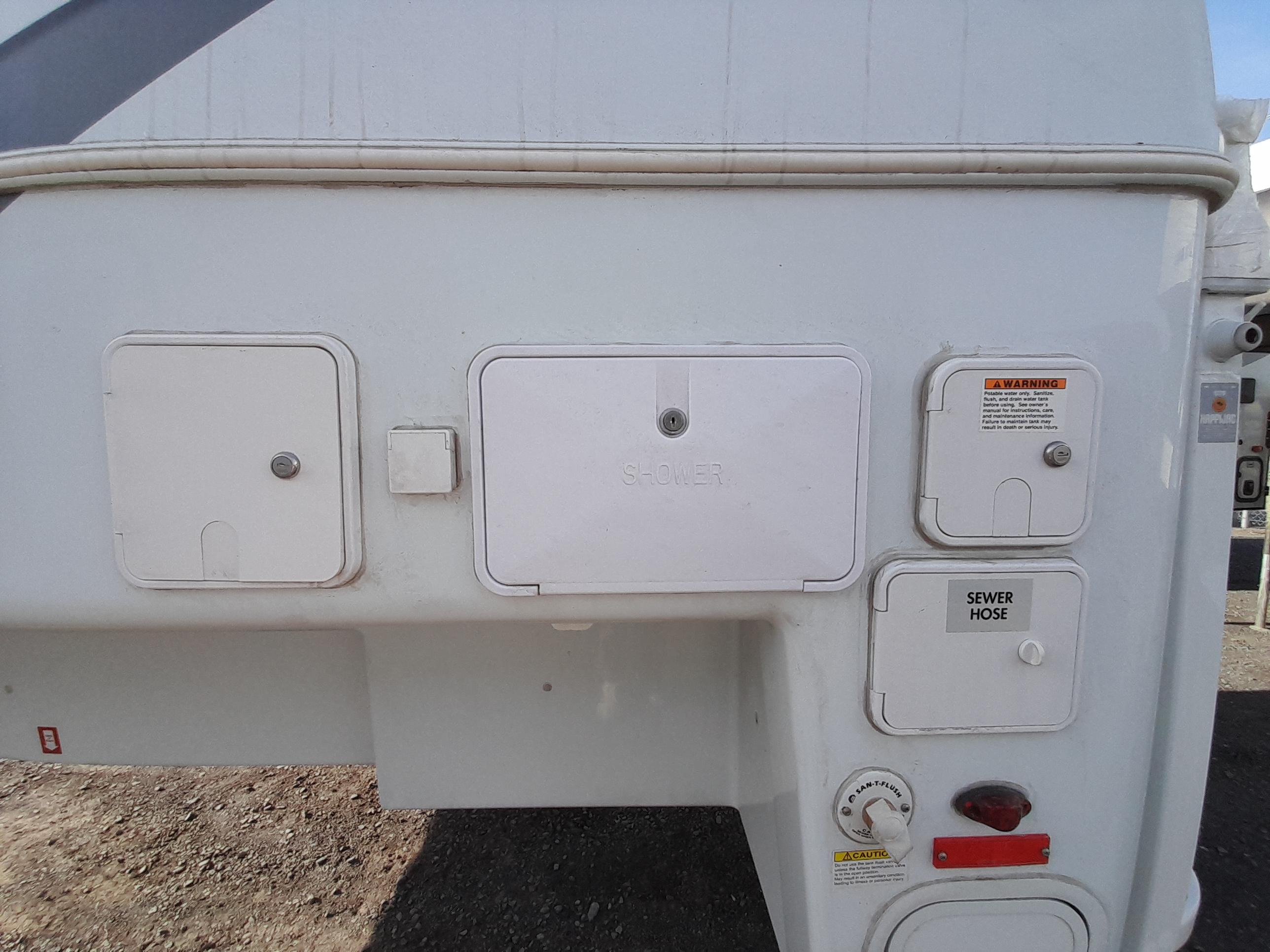 Travel lite Campeur for sale in Lanoraie