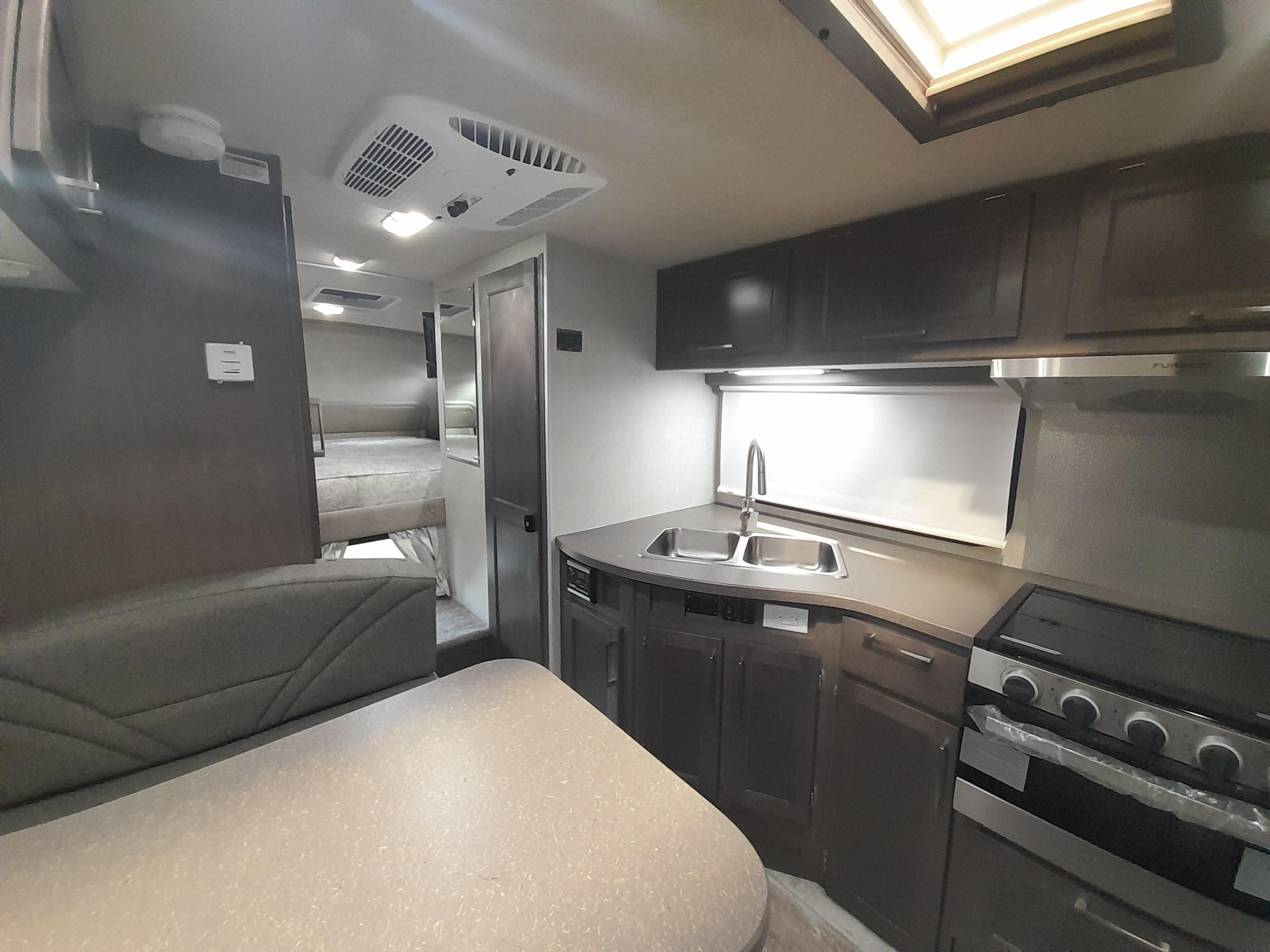 Lance Campeur for sale in Terrebonne