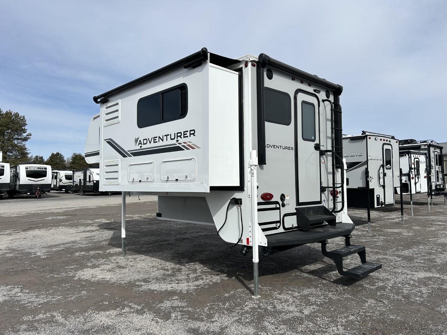 Caravane portée de marque Adventurer à vendre à Lanoraie
